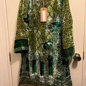 Salai Shop Gul Ahmed 3 piece velvet suit